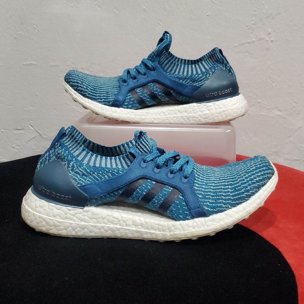 Adidas X Parley Ultra Boost Teal Running Shoes Size 7.5 Boys Or Womens 9 - Picture 2 of 12